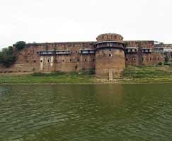 Package Tour To Allahabad